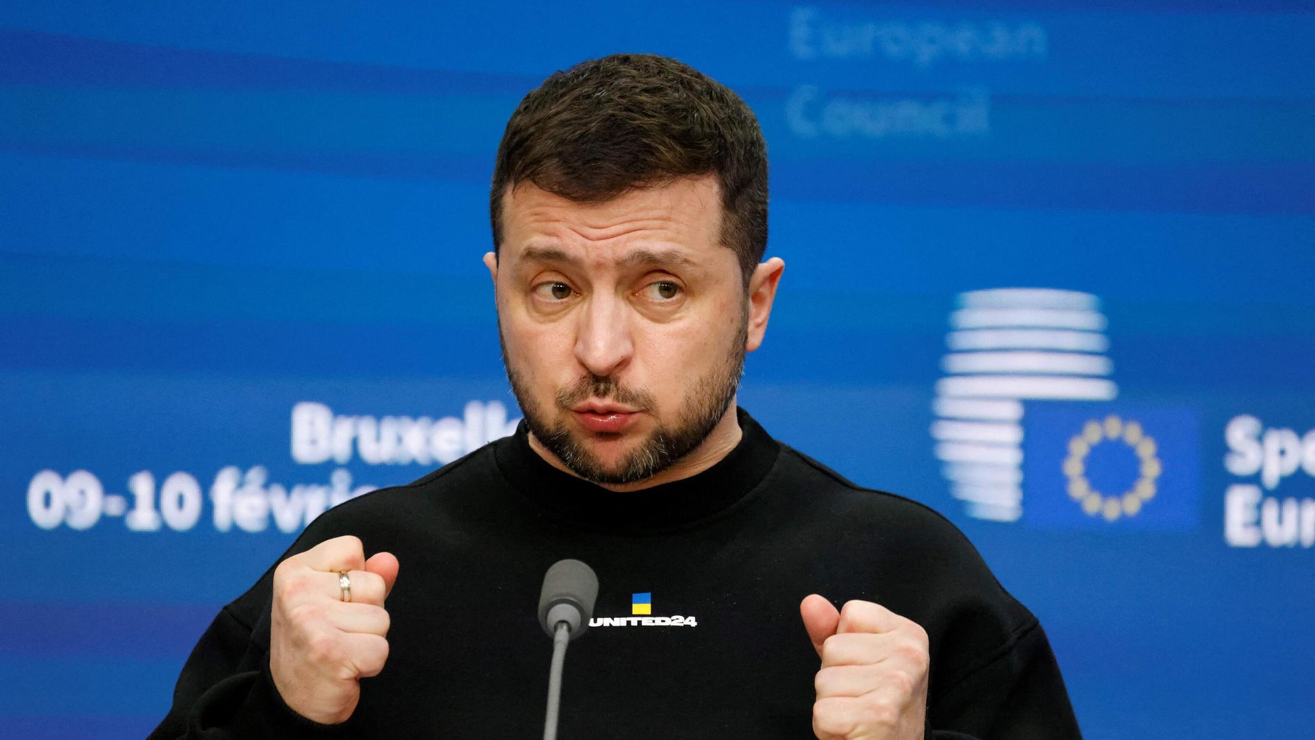 Президент Украины Владимир Зеленский во время пресс-конференции на саммите ЕС в Брюсселе Президент Украины Владимир Зеленский во время пресс-конференции на саммите ЕС в Брюсселе - РИА Новости, 1920, 09.02.2023