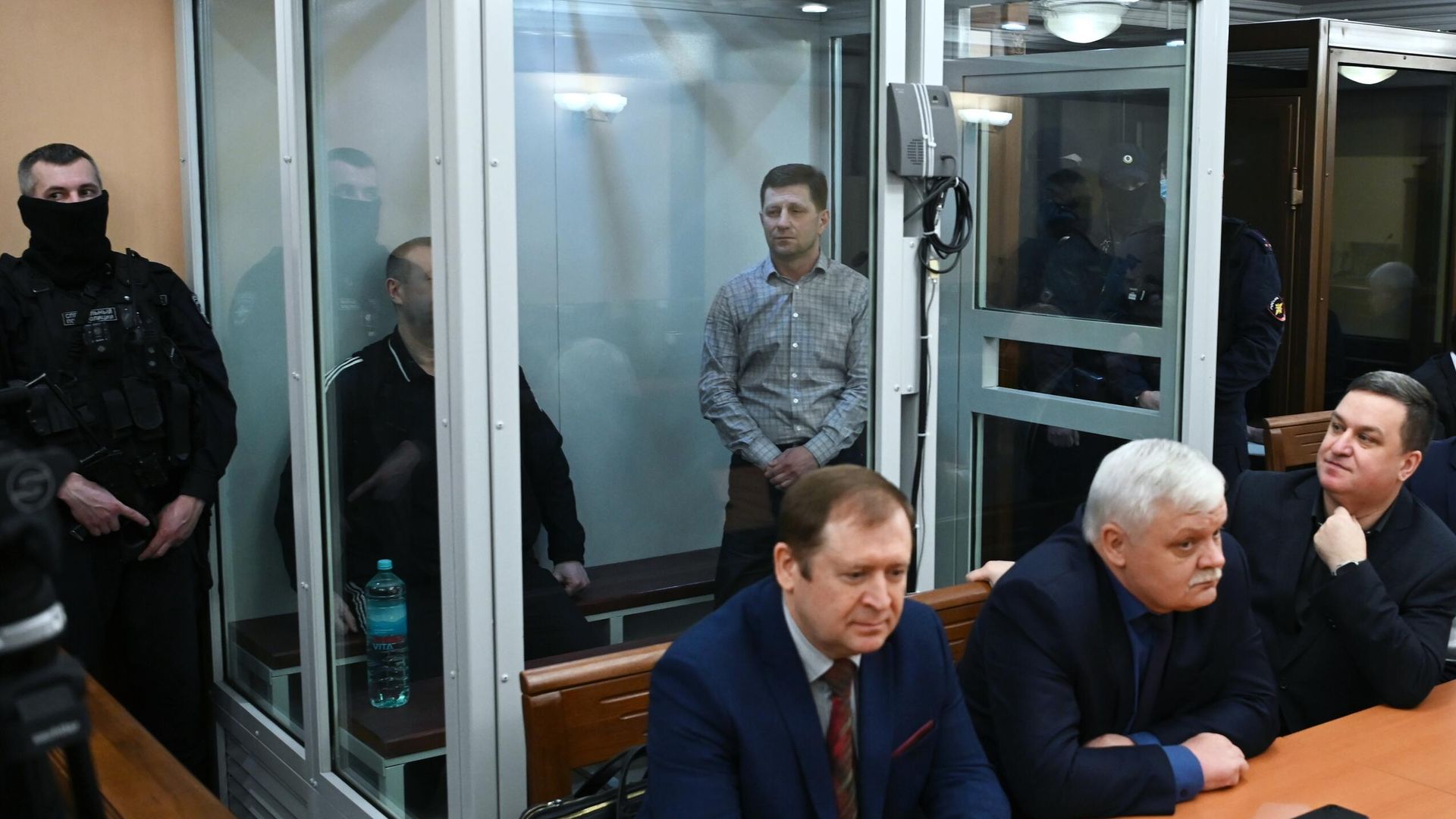 Бывший губернатор Хабаровского края Сергей Фургал во время оглашения приговора в Московском областном суде Бывший губернатор Хабаровского края Сергей Фургал во время оглашения приговора в Московском областном суде - РИА Новости, 1920, 10.02.2023