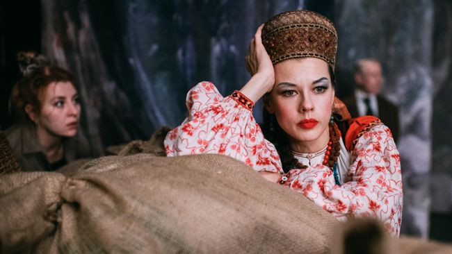 Актриса Катерина Шпица в образе Татьяны Репиной на съемках фильма Шаляпин Актриса Катерина Шпица в образе Татьяны Репиной на съемках фильма Шаляпин