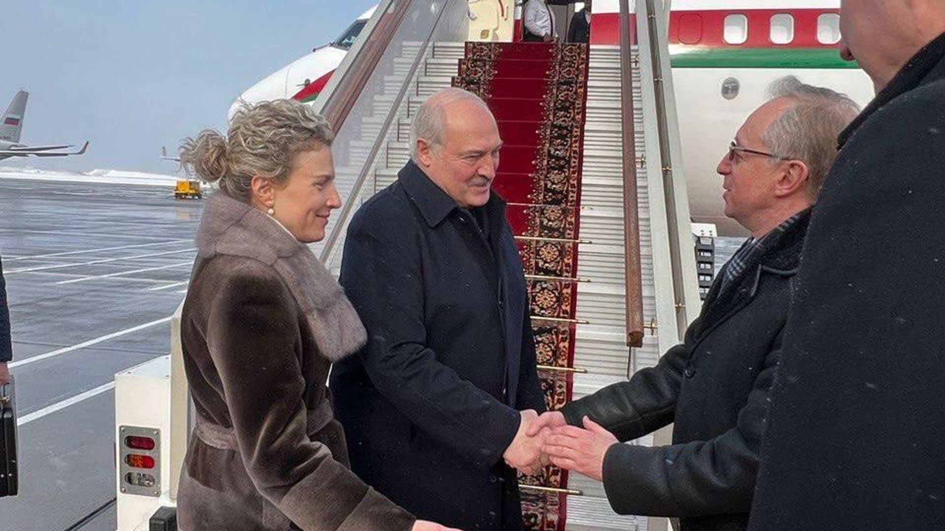 Президент Белоруссии Александр Лукашенко прибыл с рабочим визитом в Москву. 17 февраля 2023 Президент Белоруссии Александр Лукашенко прибыл с рабочим визитом в Москву. 17 февраля 2023 - РИА Новости, 1920, 17.02.2023