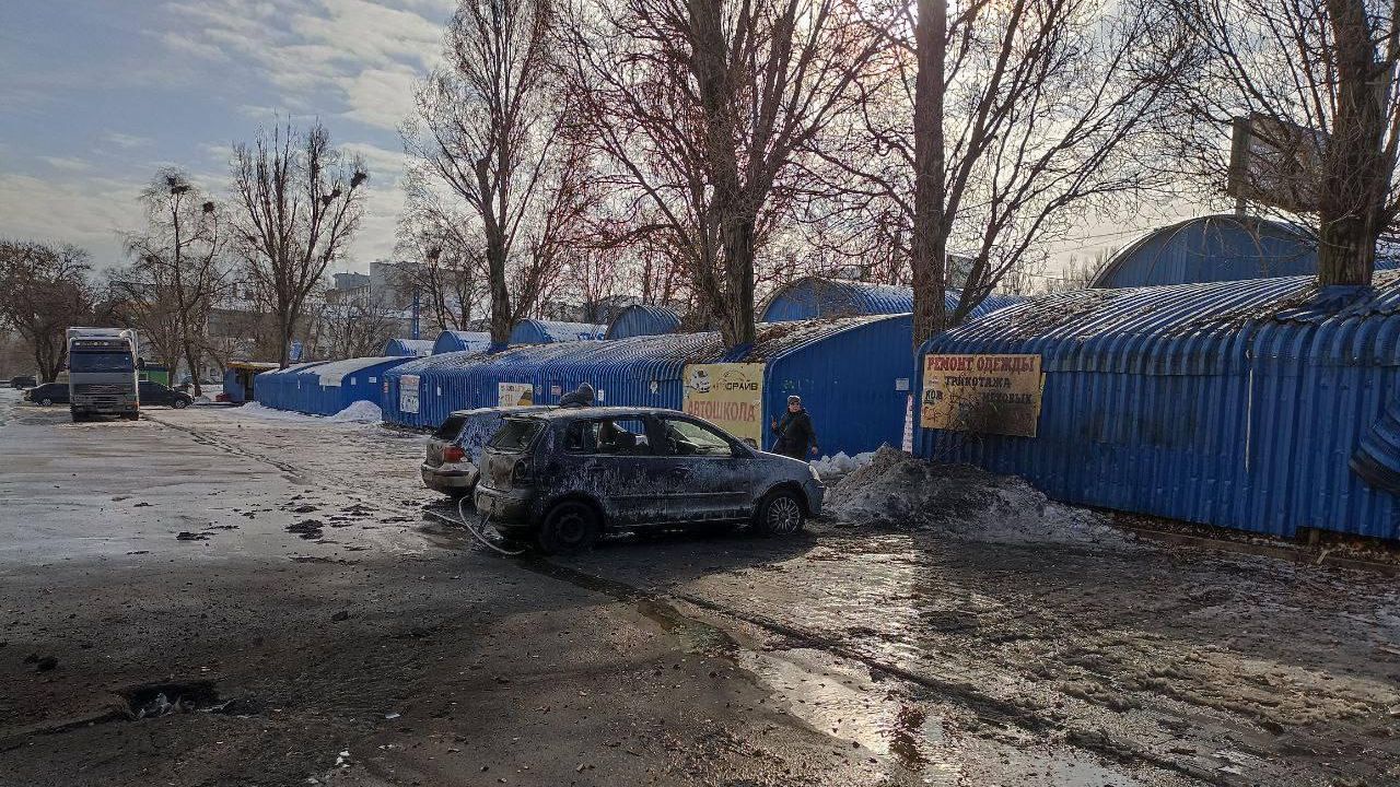 Последствия обстрела Ворошиловского района Донецка. 19 февраля 2023 Последствия обстрела Ворошиловского района Донецка. 19 февраля 2023 - РИА Новости, 1920, 19.02.2023