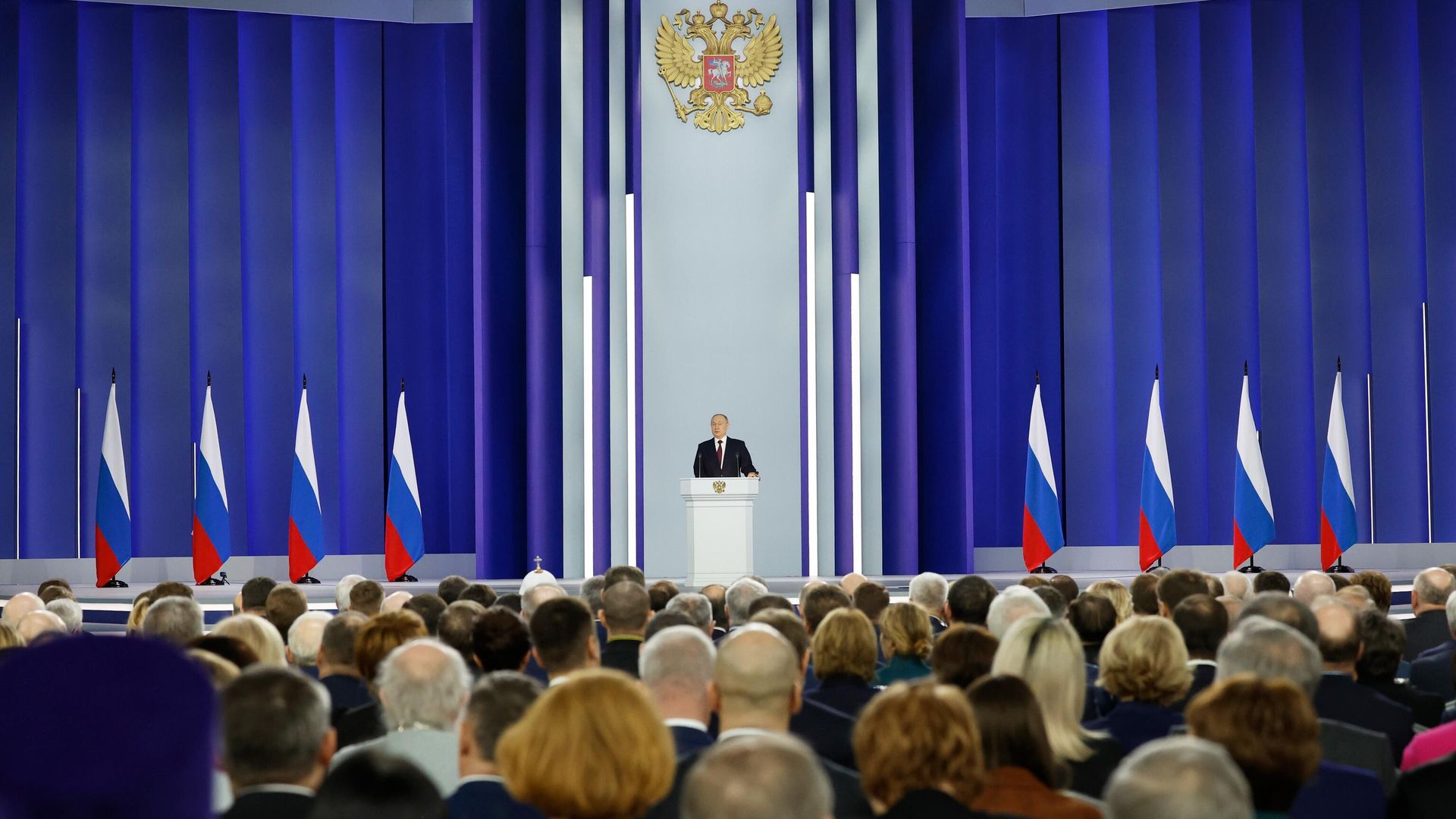 Президент РФ Владимир Путин выступает с ежегодным посланием Федеральному собранию Президент РФ Владимир Путин выступает с ежегодным посланием Федеральному собранию - РИА Новости, 1920, 21.02.2023