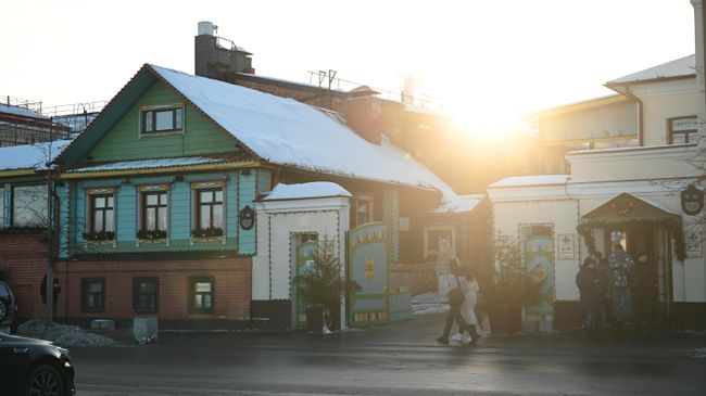 Вид на старинную усадьбу в Старо-Татарской слободе, Казань