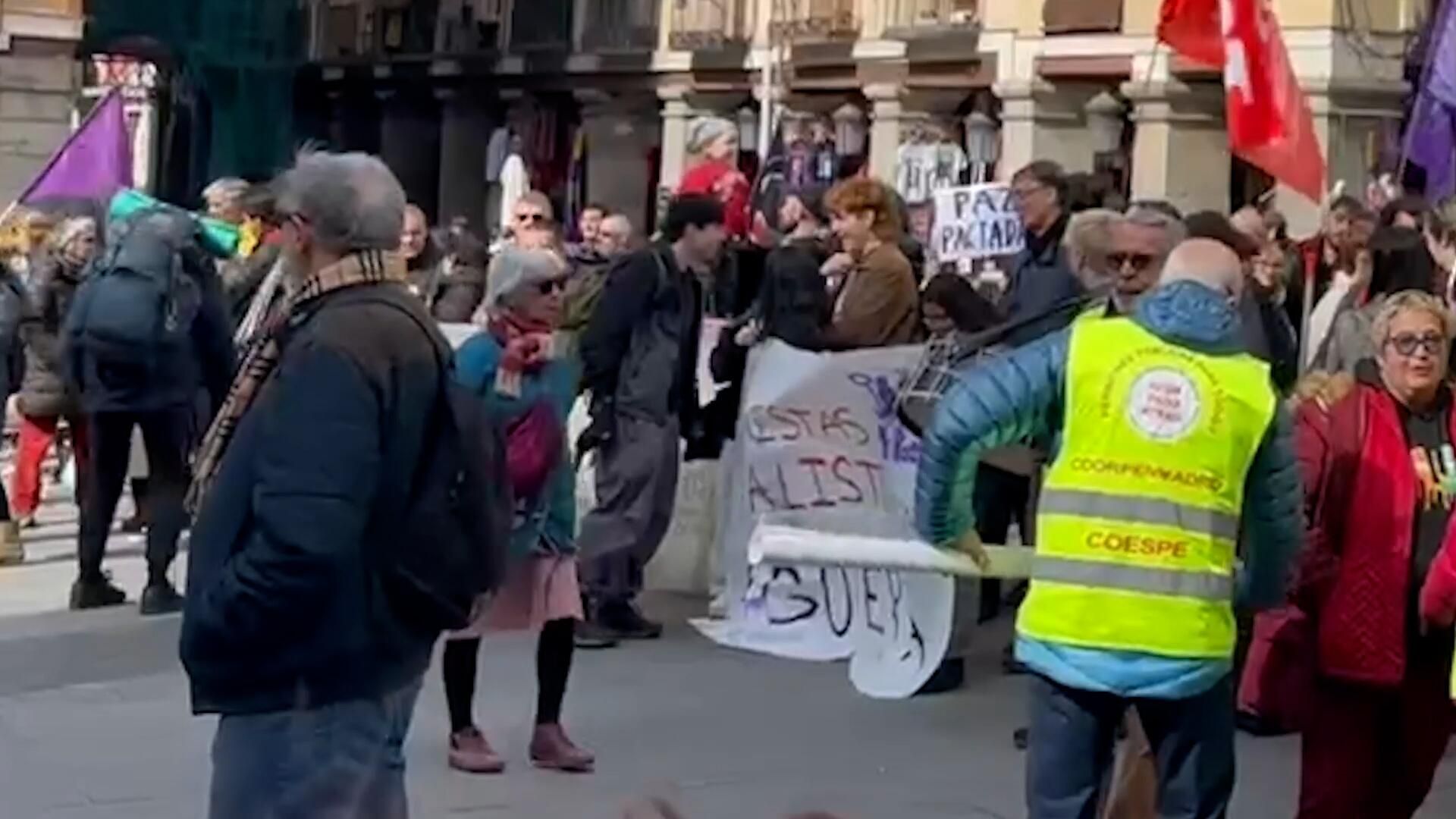 Митинг в Мадриде против НАТО и поставок оружия Украине Митинг в Мадриде против НАТО и поставок оружия Украине - РИА Новости, 1920, 25.02.2023