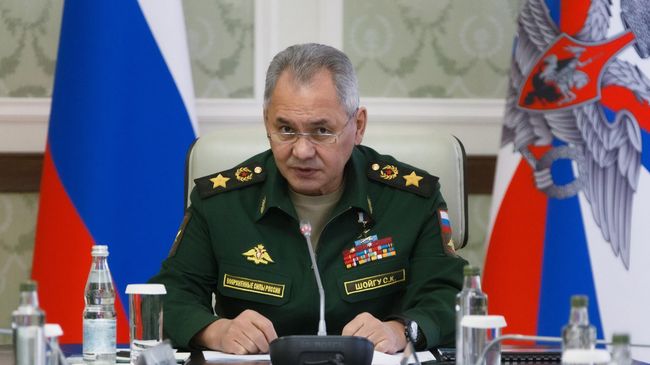 Министр обороны РФ Сергей Шойгу проводит совещание с руководителями ряда крупнейших корпораций оборонно-промышленного комплекса страны