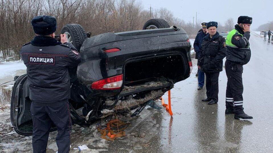 ДТП около села Бородаевка в Саратовской области ДТП около села Бородаевка в Саратовской области - РИА Новости, 1920, 04.03.2023