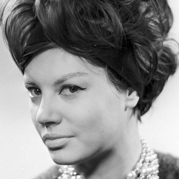 Манекенщица Регина Збарская (Колесникова). Общесоюзный Дом моделей, 1962 год