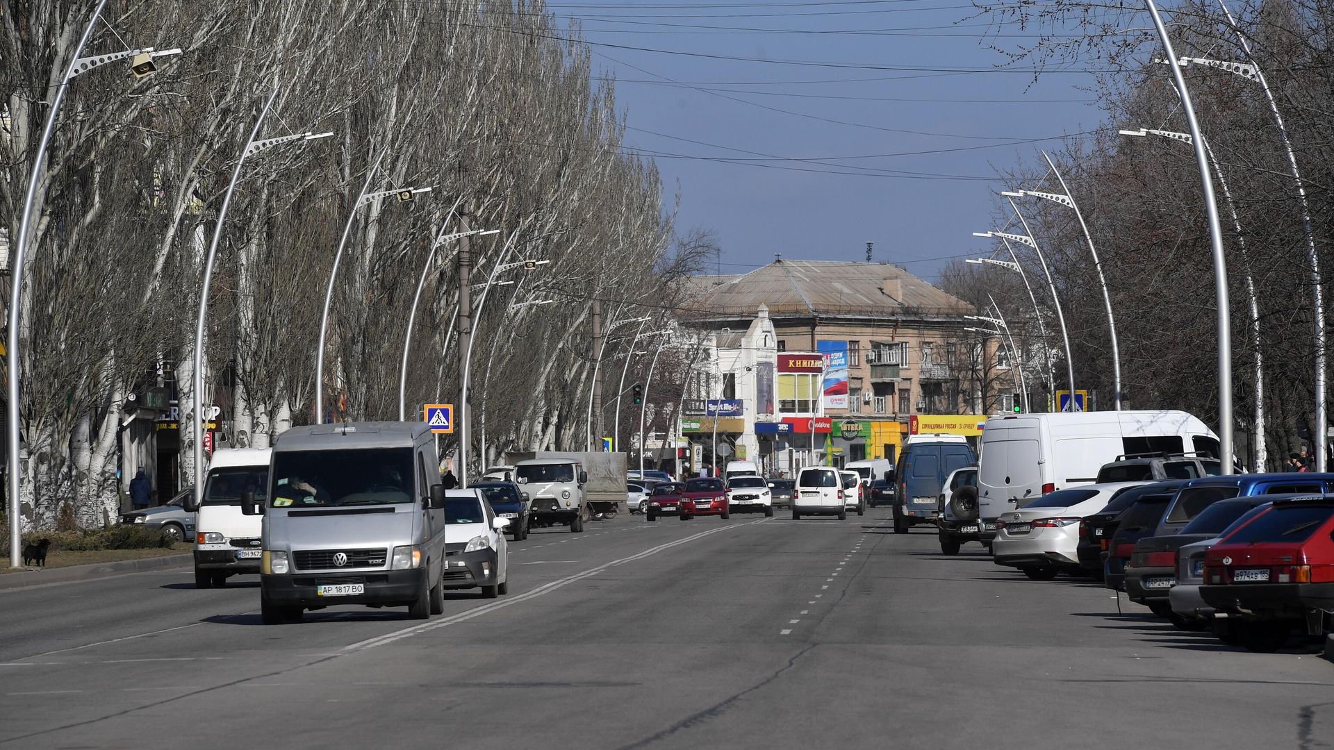 Автомобильное движение в Мелитополе Автомобильное движение в Мелитополе - РИА Новости, 1920, 08.04.2023