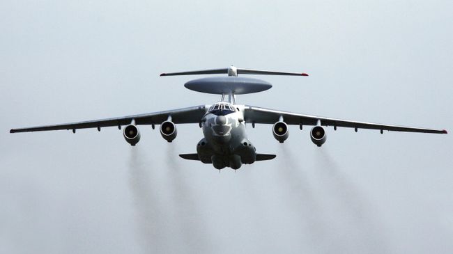 Самолет А-50 дальнего радиолокационного обнаружения и управления