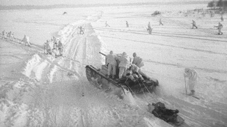 Кадр из документального фильма Разгром немецких войск под Москвой. Октябрь 1941 — январь 1942 гг. Контрнаступление Красной Армии под Москвой