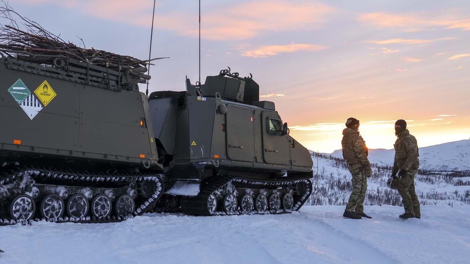 Военнослужащие на базе королевского военно-морского флота Великобритании Camp Viking Военнослужащие на базе королевского военно-морского флота Великобритании Camp Viking - РИА Новости, 1920, 08.03.2023