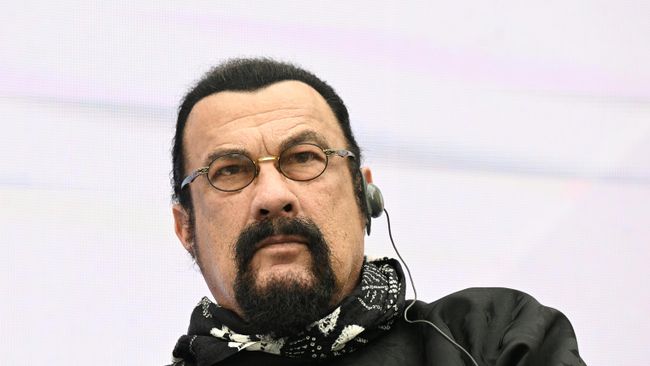 Стивен Сигал назвал Байкал одним из своих любимых мест