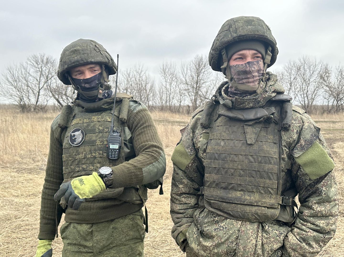 Российские артиллеристы в ожидании приказа Российские артиллеристы в ожидании приказа