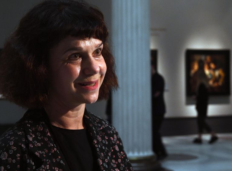 Директор ГМИИ им. А.С. Пушкина Марина Лошак на презентации выставки частного собрания голландской живописи XVII века супругов Каплан Эпоха Рембрандта и Вермеера. Шедевры Лейденской коллекции в ГМИИ им. Пушкина Директор ГМИИ им. А.С. Пушкина Марина Лошак на презентации выставки частного собрания голландской живописи XVII века супругов Каплан Эпоха Рембрандта и Вермеера. Шедевры Лейденской коллекции в ГМИИ им. Пушкина