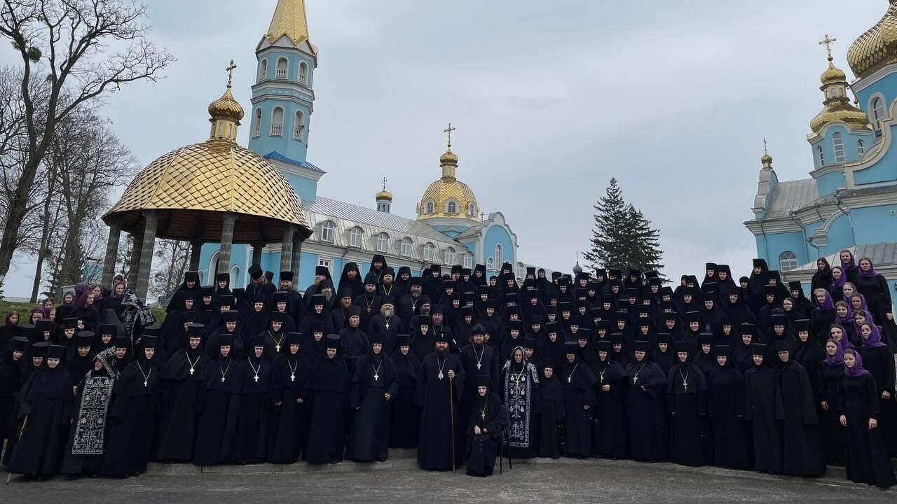 Монахи и монахини Ровенской епархии Украинской православной церкви Монахи и монахини Ровенской епархии Украинской православной церкви - РИА Новости, 1920, 25.03.2023