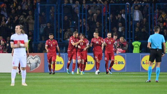Футболисты сборной Армении Футболисты сборной Армении