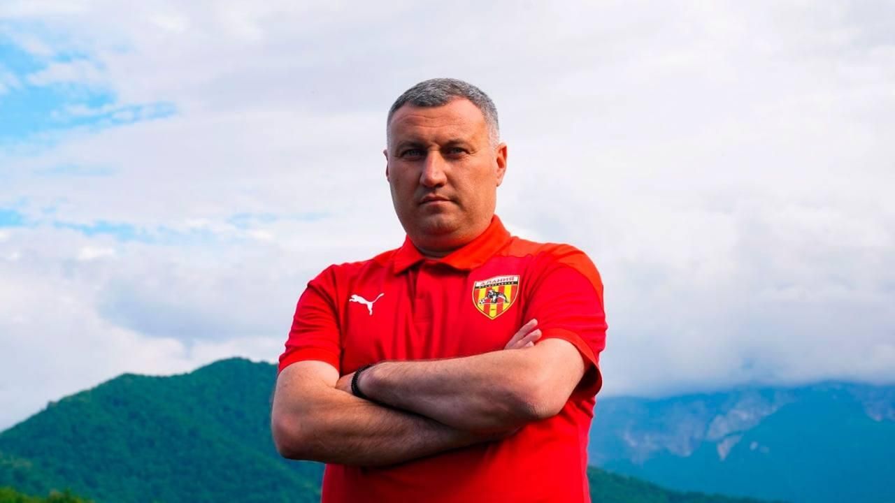 Тренер Заур Тедеев, ФК Алания Тренер Заур Тедеев, ФК Алания - РИА Новости, 1920, 07.12.2023