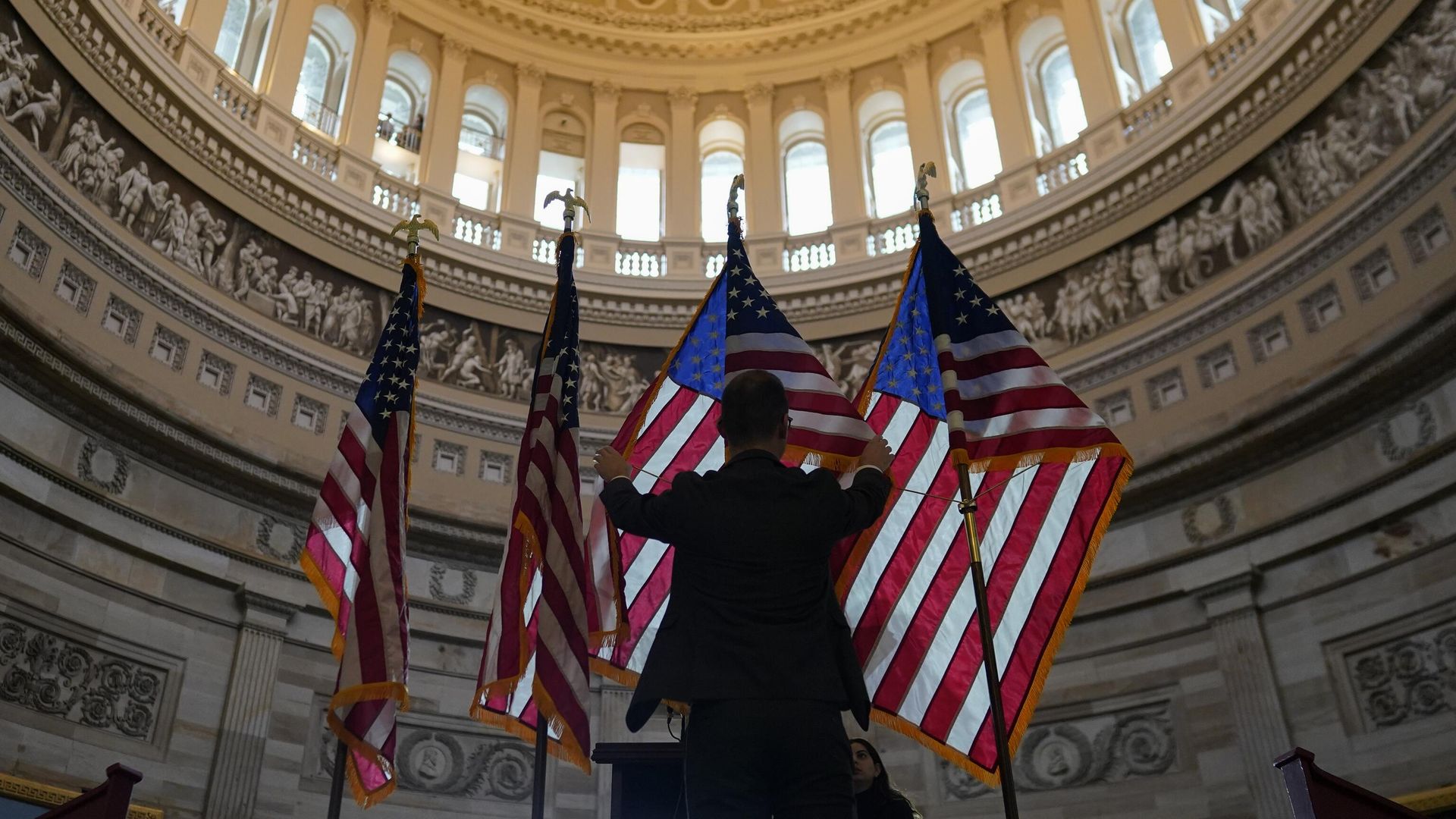Флаги США в здании Капитолия в Вашингтоне, США Флаги США в здании Капитолия в Вашингтоне, США - РИА Новости, 1920, 20.08.2025