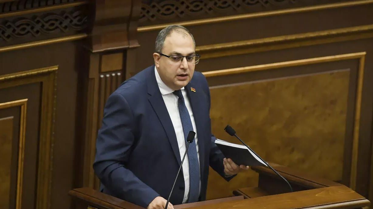 Владимир Варданян на заседании парламента Армении Владимир Варданян на заседании парламента Армении - РИА Новости, 1920, 31.03.2023