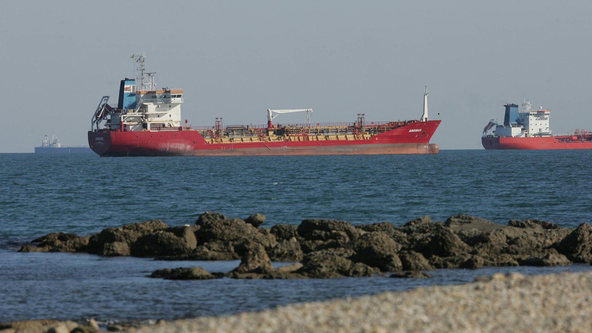 Нефтяные танкеры в Южной Франции Нефтяные танкеры в Южной Франции - РИА Новости, 1920, 01.04.2023
