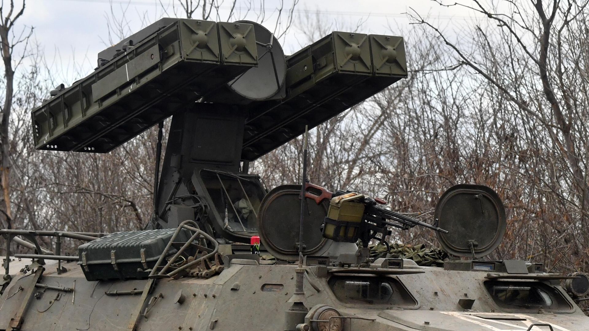 Зенитно-ракетный комплекс (ЗРК) Стрела-10 ВС РФ Зенитно-ракетный комплекс (ЗРК) Стрела-10 ВС РФ - РИА Новости, 1920, 21.01.2024