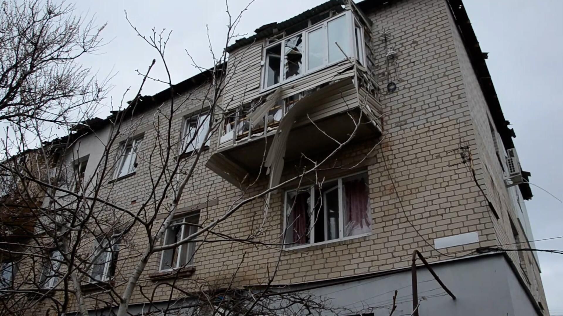 Кадры с места обстрела ВСУ жилого дома в Мелитополе Кадры с места обстрела ВСУ жилого дома в Мелитополе - РИА Новости, 1920, 02.04.2023