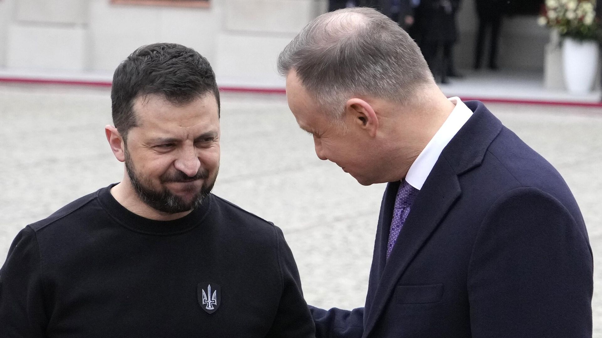 Президент Польши Анджей Дуда и президент Украины Владимир Зеленский во время встречи в Президентском дворце в Варшаве Президент Польши Анджей Дуда и президент Украины Владимир Зеленский во время встречи в Президентском дворце в Варшаве - РИА Новости, 1920, 10.04.2023