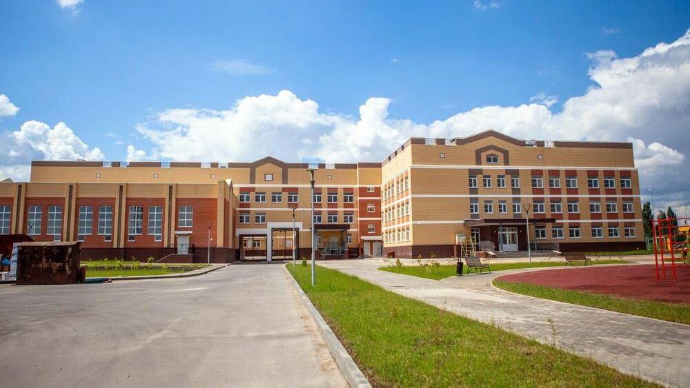 В Липецке построят две новые школы в 2024 году В Липецке построят две новые школы в 2024 году - РИА Новости, 1920, 07.04.2023