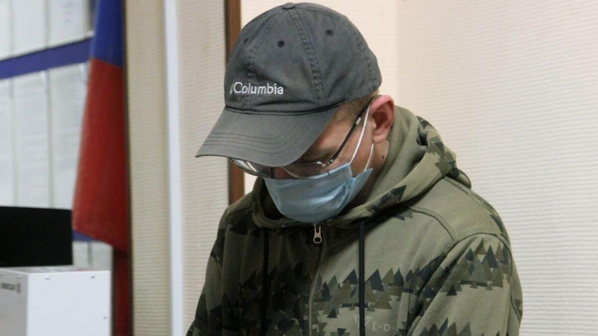 Александр Сучков, проходящий по делу об убийстве Дарьи Дугиной, перед началом заседания Пролетарского районного суда города Тулы Александр Сучков, проходящий по делу об убийстве Дарьи Дугиной, перед началом заседания Пролетарского районного суда города Тулы - РИА Новости, 1920, 27.01.2025