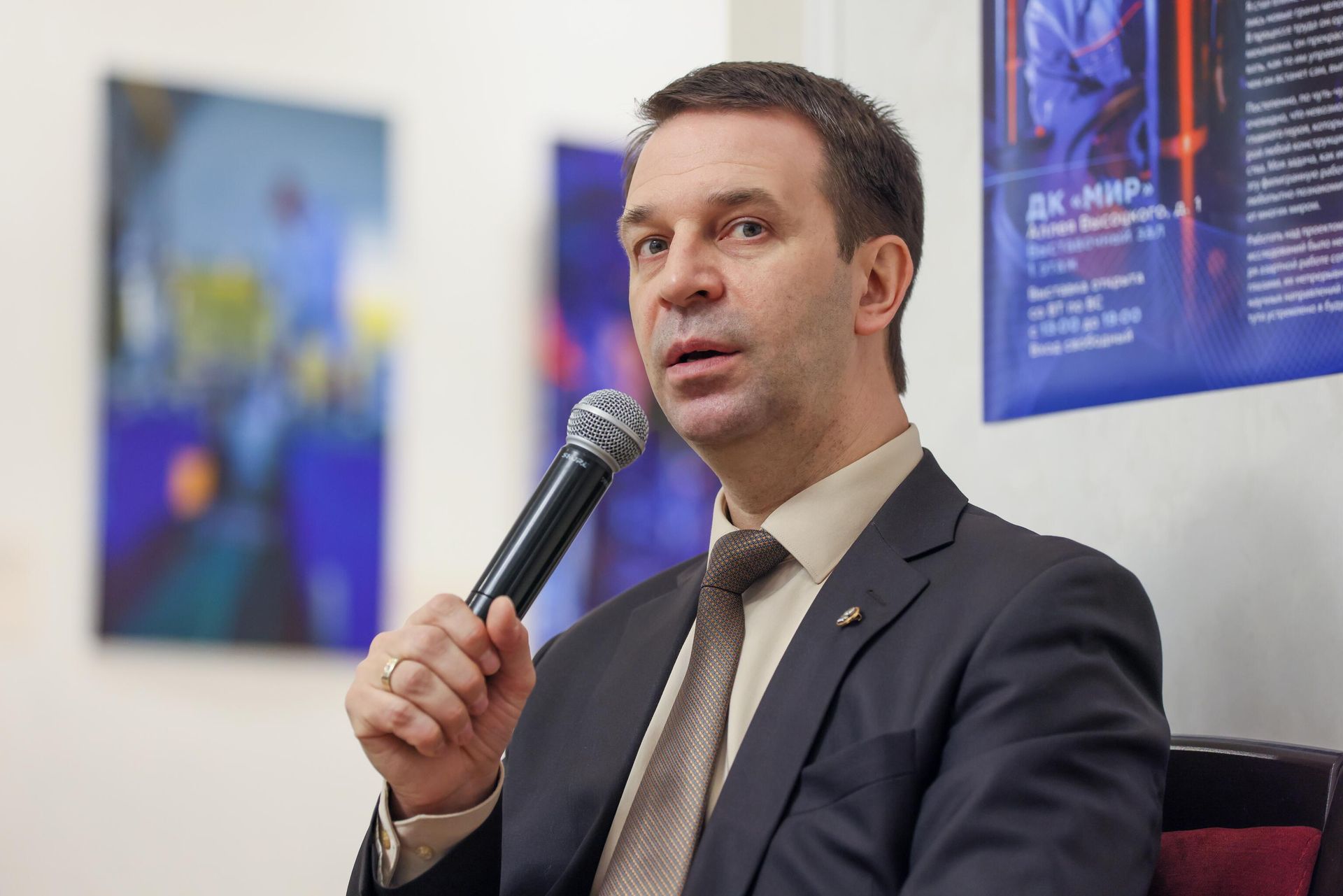 Директор ОИЯИ, академик РАН Григорий Трубников Директор ОИЯИ, академик РАН Григорий Трубников - РИА Новости, 1920, 13.04.2023