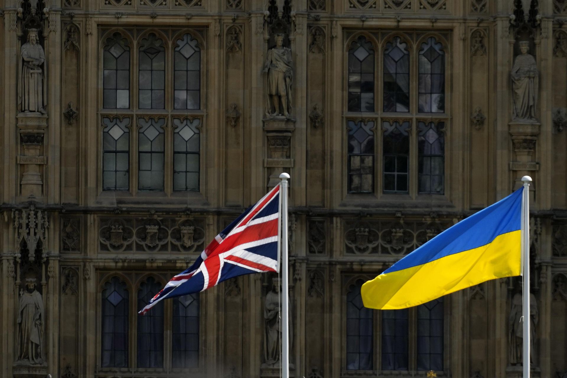 Флаги Британии и Украины Флаги Британии и Украины - РИА Новости, 1920, 04.09.2025