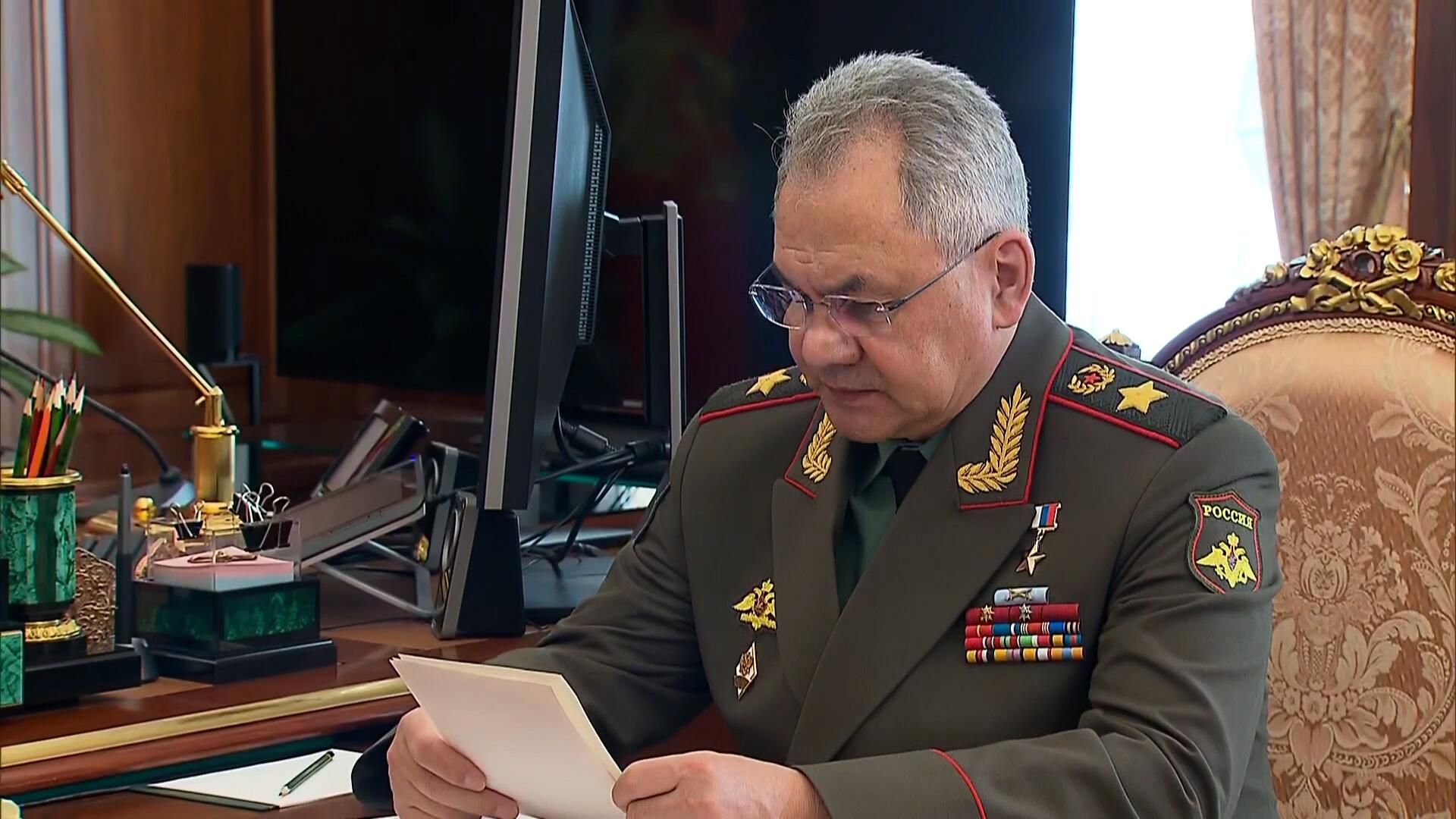 Шойгу о ходе внезапной проверки Тихоокеанского флота РФ Шойгу о ходе внезапной проверки Тихоокеанского флота РФ - РИА Новости, 1920, 17.04.2023