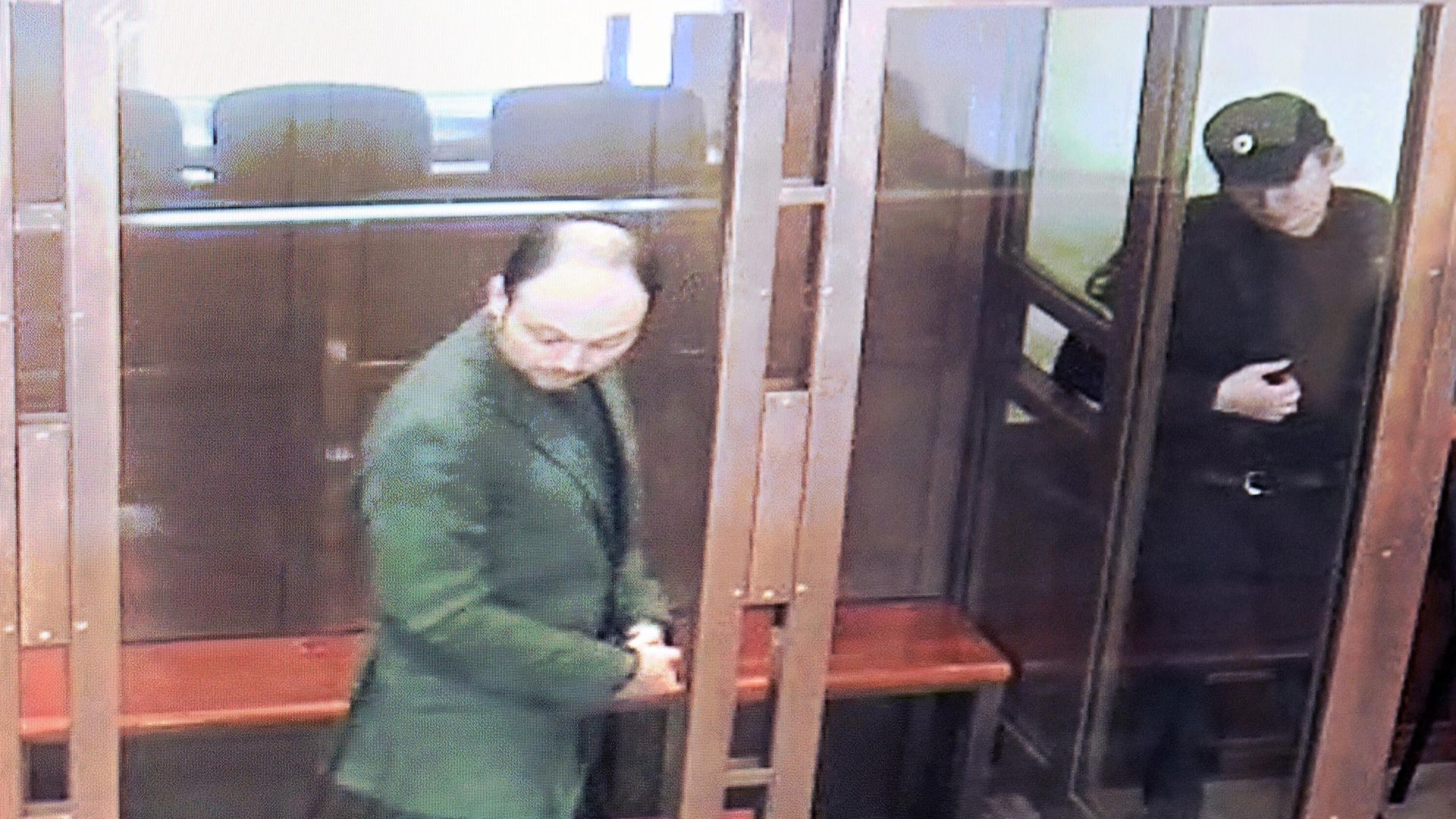 Владимир Кара-Мурза* во время видеотрансляции в Московском городском суде, где проходит оглашение приговора Владимир Кара-Мурза* во время видеотрансляции в Московском городском суде, где проходит оглашение приговора - РИА Новости, 1920, 17.04.2023