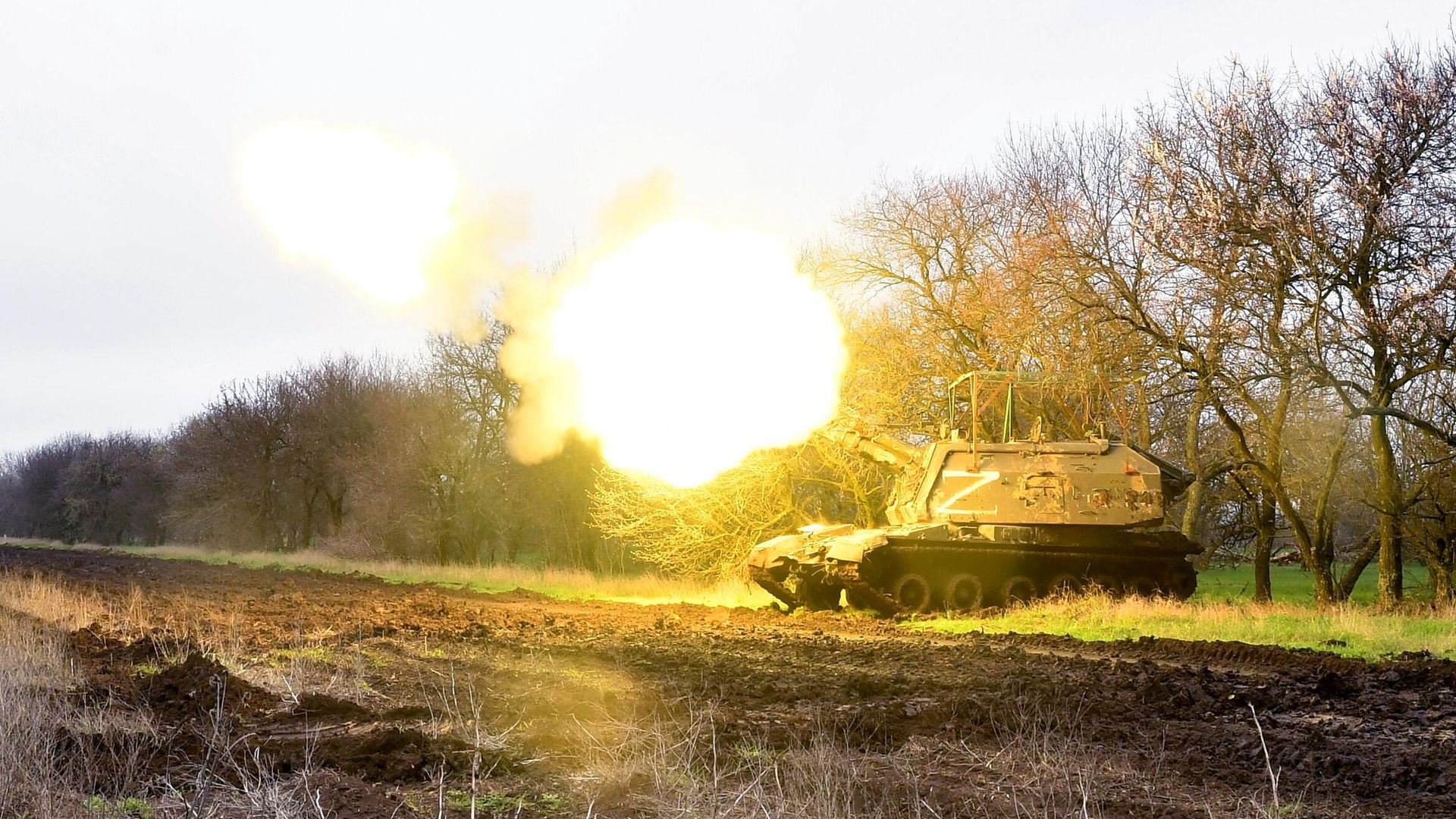 Самоходная артиллерийская установка Мста-С на боевой позиции Самоходная артиллерийская установка Мста-С на боевой позиции - РИА Новости, 1920, 10.11.2023