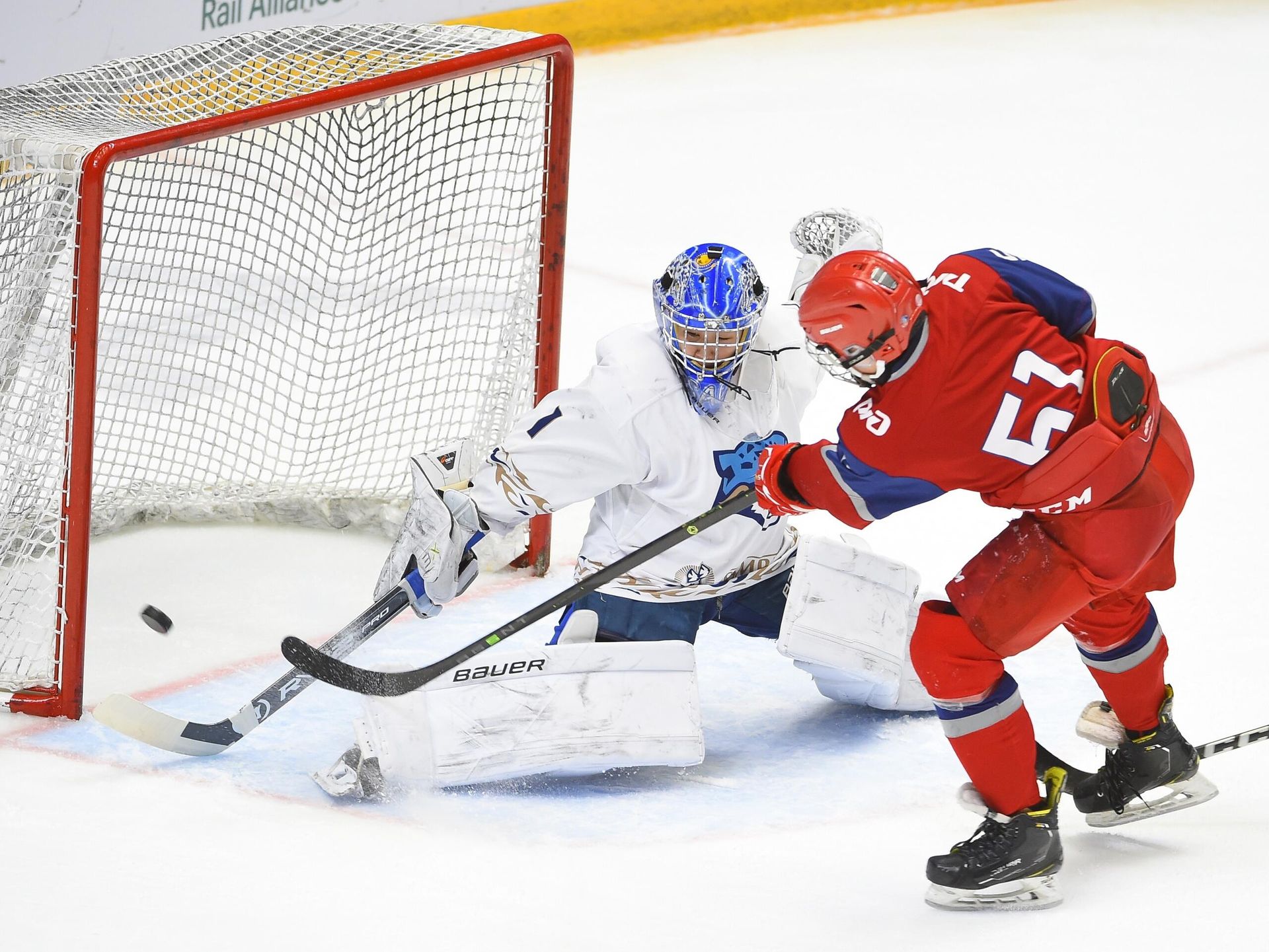 Российские клубы ведут борьбу на UTLC ICE CUP 2023 Российские клубы ведут борьбу на UTLC ICE CUP 2023 - РИА Новости, 1920, 20.04.2023