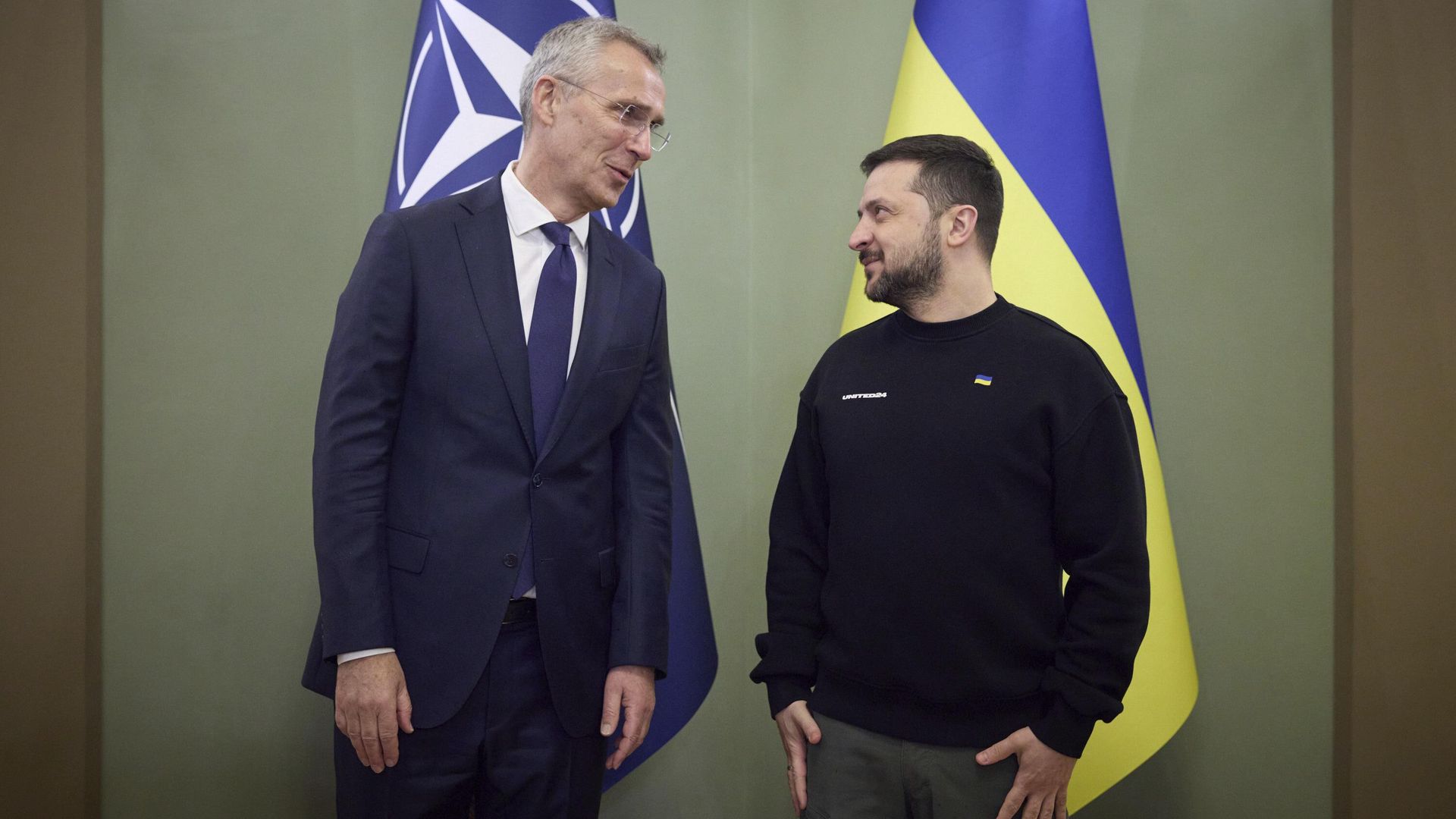 Генеральный секретарь НАТО Йенс Столтенберг и президент Украины Владимир Зеленский  - РИА Новости, 1920, 12.07.2023