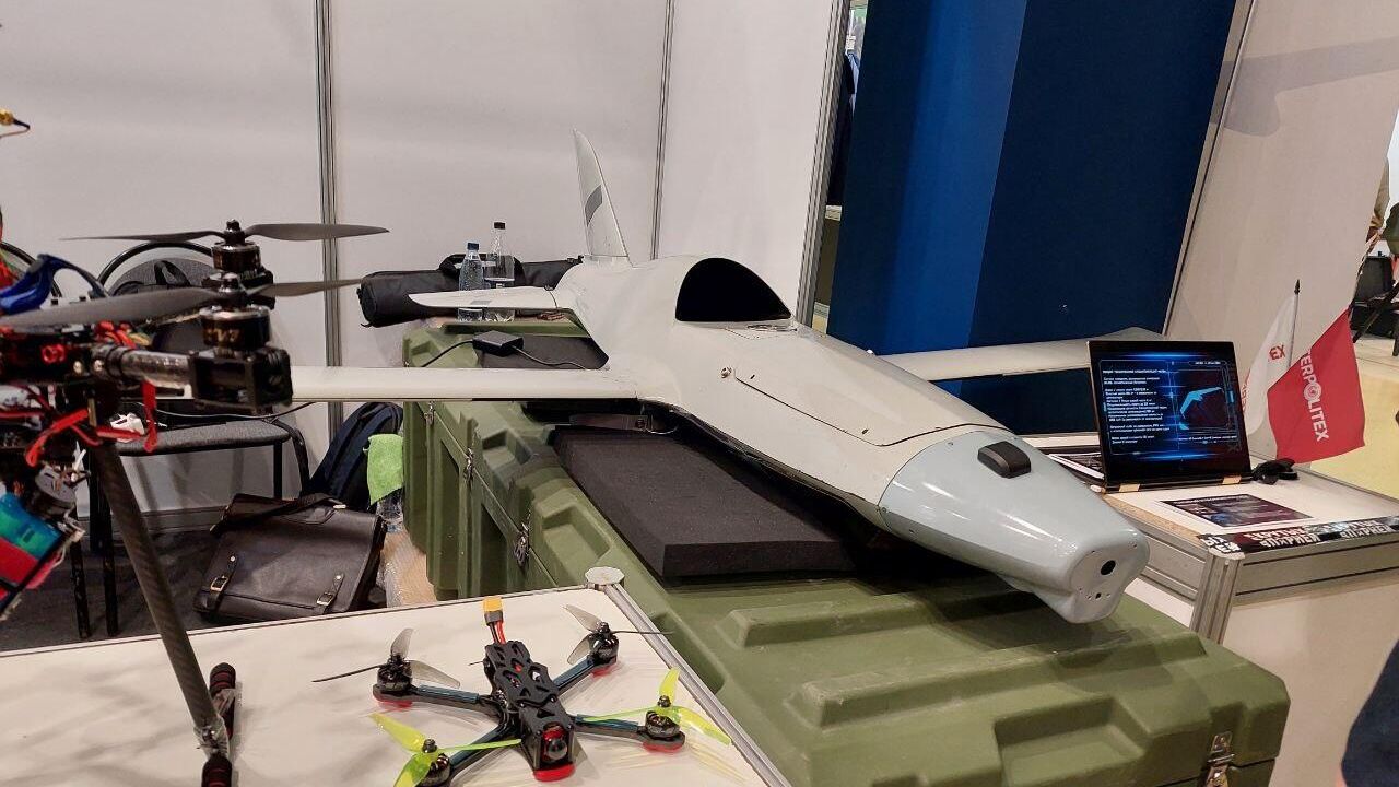 Опытный образец реактивного FPV-дрона-камикадзе (барражирующий боеприпас) самолетного типа компании Беспилотные аппараты Опытный образец реактивного FPV-дрона-камикадзе (барражирующий боеприпас) самолетного типа компании Беспилотные аппараты - РИА Новости, 1920, 21.04.2023