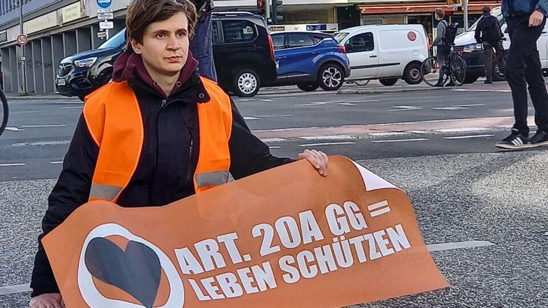 Активисты движения Letzte Generation в Берлине Активисты движения Letzte Generation в Берлине - РИА Новости, 1920, 24.04.2023