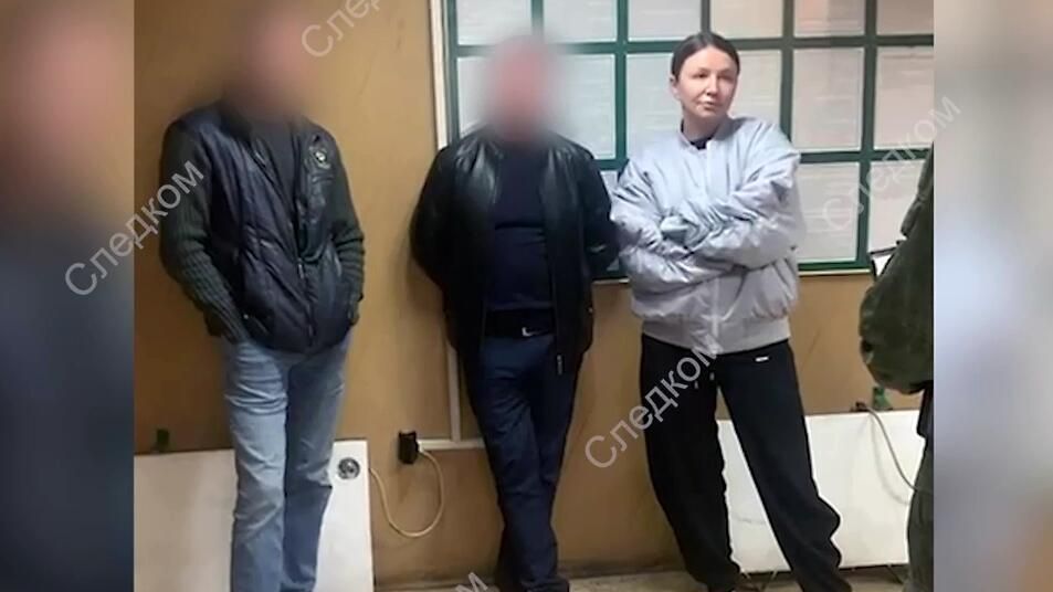 Блогер Елена Блиновская, задержанная сотрудниками правоохранительных органов при попытке пересечь границу Российской Федерации. Скриншот видео Блогер Елена Блиновская, задержанная сотрудниками правоохранительных органов при попытке пересечь границу Российской Федерации. Скриншот видео - РИА Новости, 1920, 27.04.2023