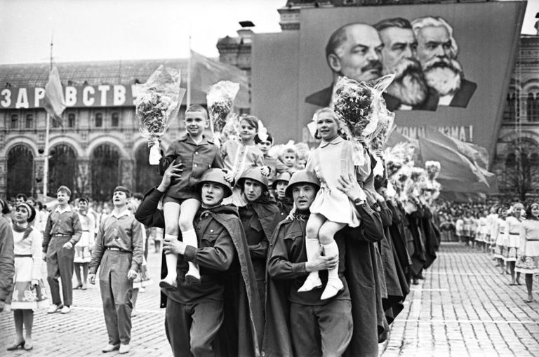 Театрализованная композиция Памятник советскому солдату, 1966 год Театрализованная композиция Памятник советскому солдату, 1966 год
