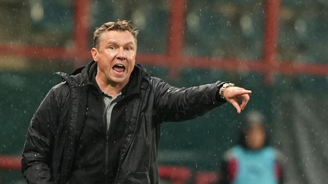 Главный тренер Химок Андрей Талалаев