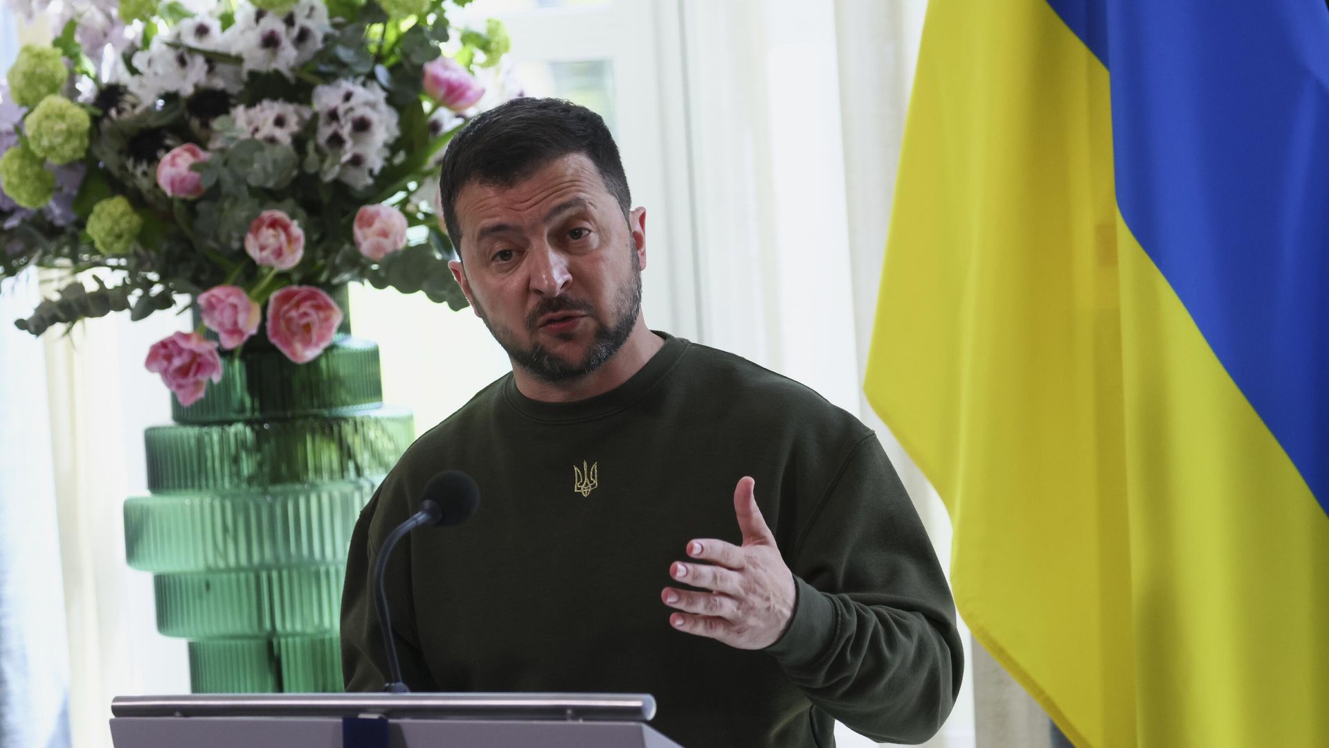 Президент Украины Владимир Зеленский Президент Украины Владимир Зеленский - РИА Новости, 1920, 08.05.2023