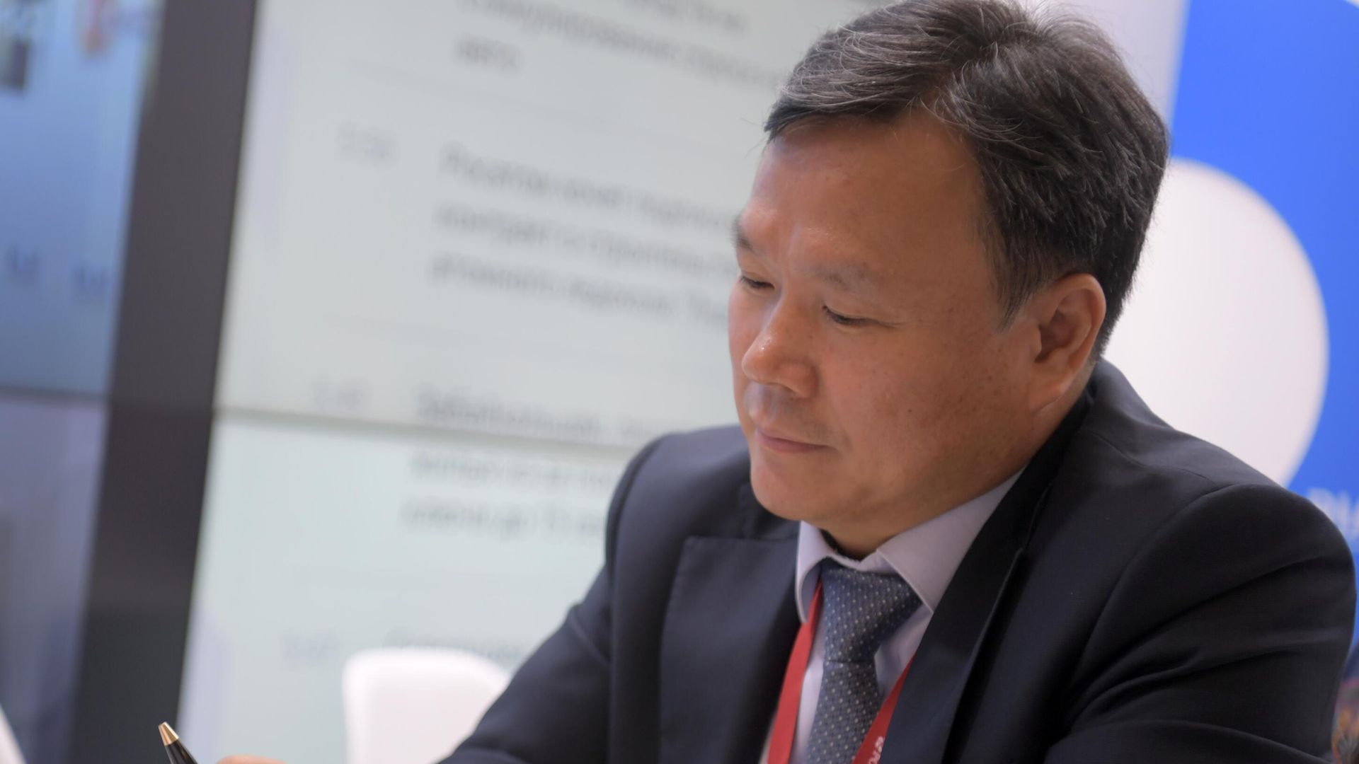 Президент Корейско-российского делового совета Пак Чжонхо Президент Корейско-российского делового совета Пак Чжонхо - РИА Новости, 1920, 01.09.2026