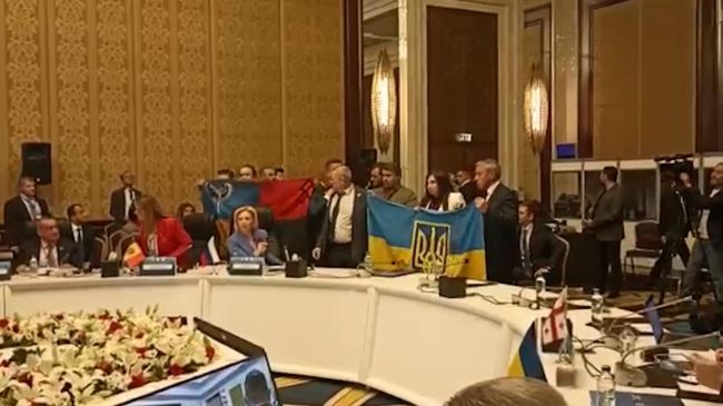 Провокация украинской делегации в ходе ПАЧЭС
