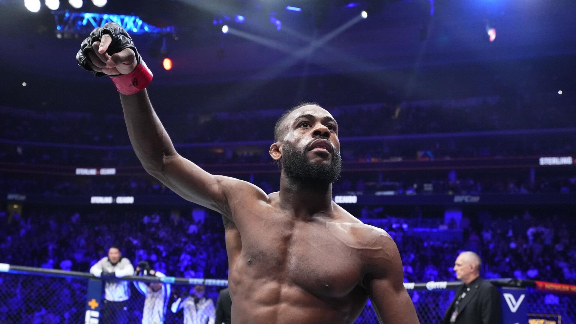 Боец UFC Алджамейн Стерлинг Боец UFC Алджамейн Стерлинг - РИА Новости, 1920, 18.09.2024