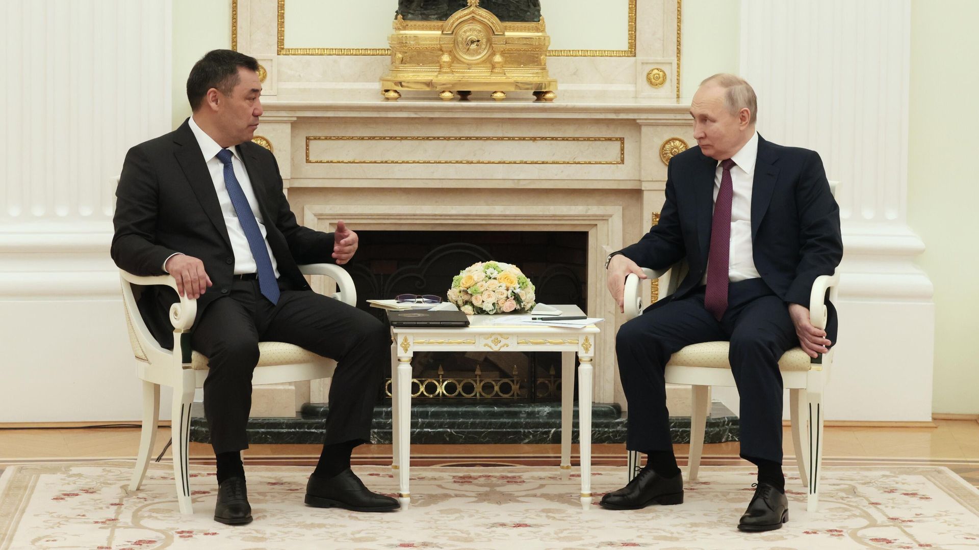 Президент РФ Владимир Путин и президент Киргизии Садыр Жапаров Президент РФ Владимир Путин и президент Киргизии Садыр Жапаров - РИА Новости, 1920, 24.11.2025