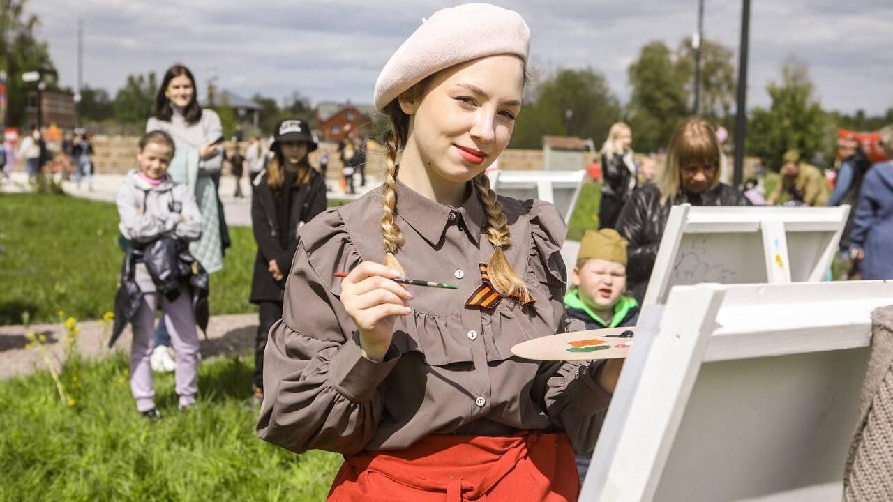 Более 31 тыс. человек посетили парки Подмосковья в День Победы Более 31 тыс. человек посетили парки Подмосковья в День Победы - РИА Новости, 1920, 10.05.2023