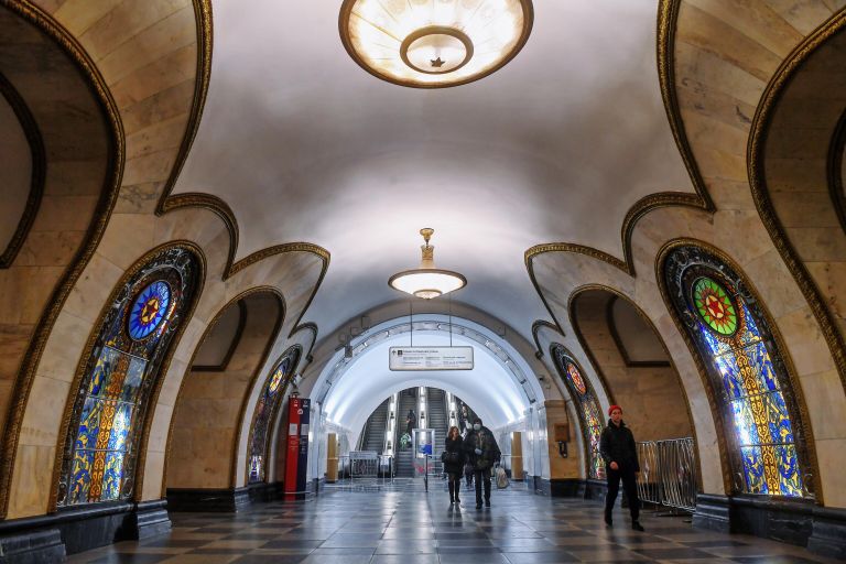 Станция Новослободская Кольцевой линии московского метро Станция Новослободская Кольцевой линии московского метро