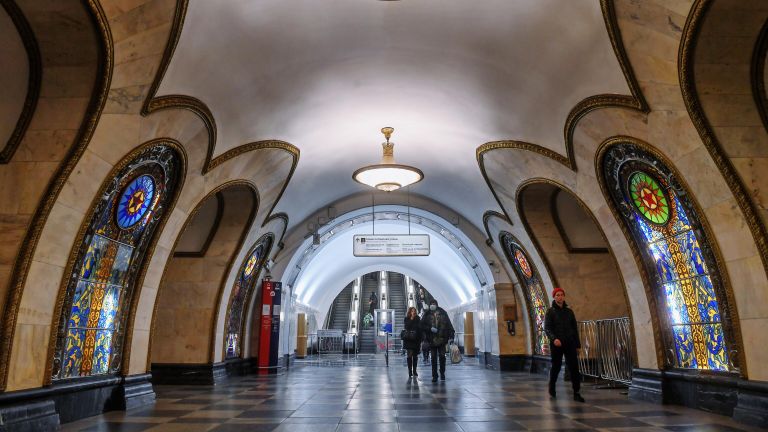 Станция Новослободская Кольцевой линии московского метро Станция Новослободская Кольцевой линии московского метро