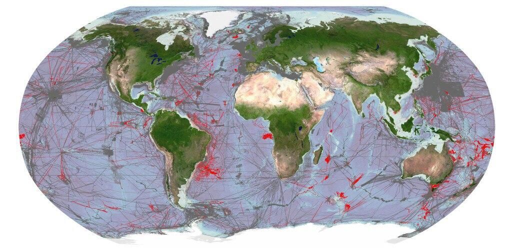 Области глобального морского дна, нанесенные на карту до 2021 года включительно (серым) и добавленные в 2022-м (красным) Области глобального морского дна, нанесенные на карту до 2021 года включительно (серым) и добавленные в 2022-м (красным) - РИА Новости, 1920, 15.05.2023